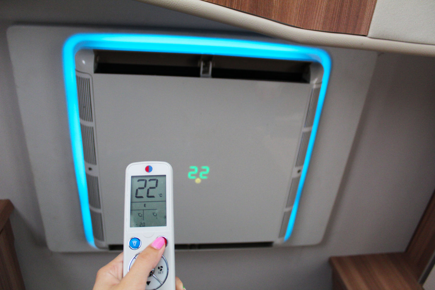 Bergstrom OpenAir Plus 12V Klimaanlage – Leise Standklimaanlage für Camper, Van & Wohnmobil